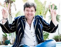 Леонид Пташка и шоу «Трио виртуозов»