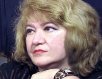 "Мне от нежности некуда деться..."