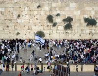 Сердце культур ("Шмини ацерет")