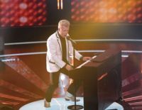 Виртуозный пианист и король рок-н-ролла Денис Мажуков впервые в Израиле