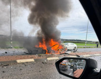 Жуткое происшествие у перекрестка Нахалал: взорвался автомобиль, есть обгоревший труп, двое очевидцев в шоковом состоянии