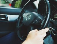 Кнессет утвердил снижение стоимости обязательного страхования автотранспорта