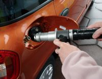 Бензин подорожает на 7 агорот за литр