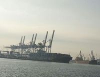 В порту Ашдода скопилось 2.000 контейнеров с портящейся едой