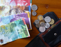 Израильтяне все больше страдают от финансовой незащищенности