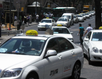 Тайная проверка: Израильские таксисты скрывают 80% выручки