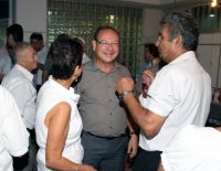 Старикам везде у нас почёт