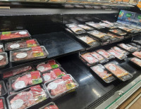Минздрав Израиля сообщает об уничтожении мясной и куриной продукции в мясной лавке Мааданей Элия в Кирьят-Малахи