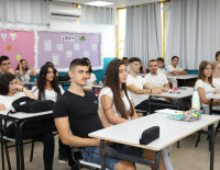 34 156 учащихся начали учебный год в Ашкелоне сегодня утром; 2567 из них пошли в первый класс впервые