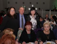 Встреча 8 марта в Ашкелоне: поздравления на языке искусства