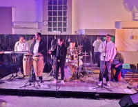 Осветив праздник особым цветом: ханукальный Ашкелон