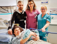 Первый ребенок 2023 года родился в МЦ «Барзилай» ровно в полночь