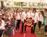 По главной улице с оркестром