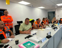 Утро шаббата в городском штабе безопасности Ашкелона