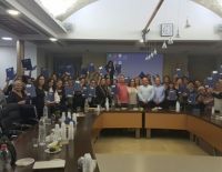 Вручены сертификаты 60 помощникам воспитателей детского сада