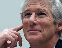 Ричард Гир бросает жену из-за религии