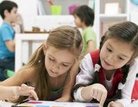 Родители хотят сокращения школьных каникул