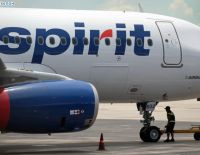 Русскоязычных американцев сняли с авиарейса... за разговоры на родном языке