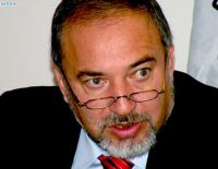 Либерман предлагает начать военную операцию в Газе