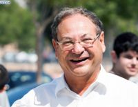 Бени Вакнин