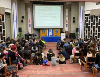 Делаем праздник ярче для пожилых и выживших в Катастрофе