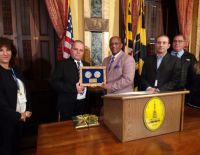 Мэр Томер Глам по возвращении из Балтимора