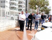 Внимательно следим за благоустройством города