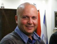 Брошюра муниципалитета об арноне не выйдет в свет