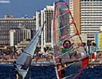 Десятки людей наблюдали за оргией на тель-авивском пляже