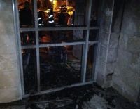 Два скутеры были сожжены, пострадала беременная женщина