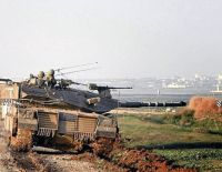 На границе тучи ходят хмуро