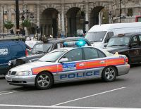 Неизвестные напали на синагогу в Лондоне