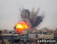 Террористы обстреливают Израиль ракетами, Армия Обороны Израиля бомбит Газу