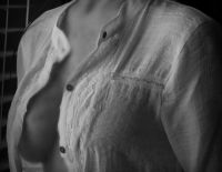 Удалили грудь по ошибке, пациентка требует компенсацию в размере  800 тысяч шекелей