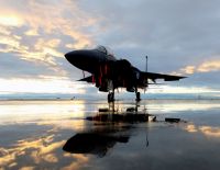 ВВС ЦАХАЛа обстреляли цели террористов в секторе Газы