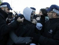 В Тель-Авиве митингуют нелегалы, геи и сторонники легализации марихуаны