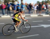 700 спортсменов приняли участие в Ашкелонском триатлоне