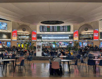 Из-за антисемитских настроений 24% израильтян изменили планы на отпуск за границей