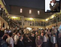 Он спас нескольких людей в Черную субботу, а теперь вышел его первый альбом песен