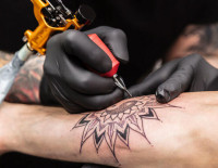 Исследование показало: татуировки могут привести к полной потере зрения